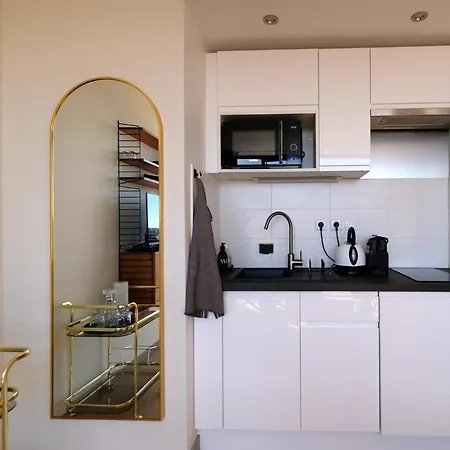 Oiqia • New Yorker Toulouse