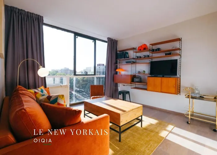 Oiqia • New Yorker Tolosa