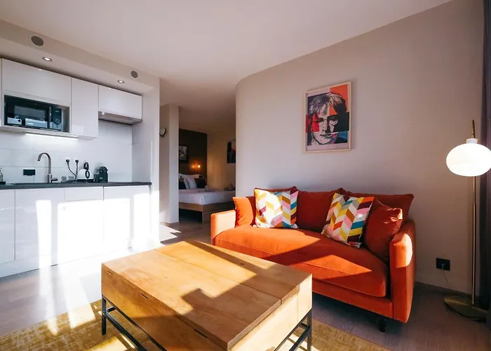 Oiqia • New Yorker Apartman